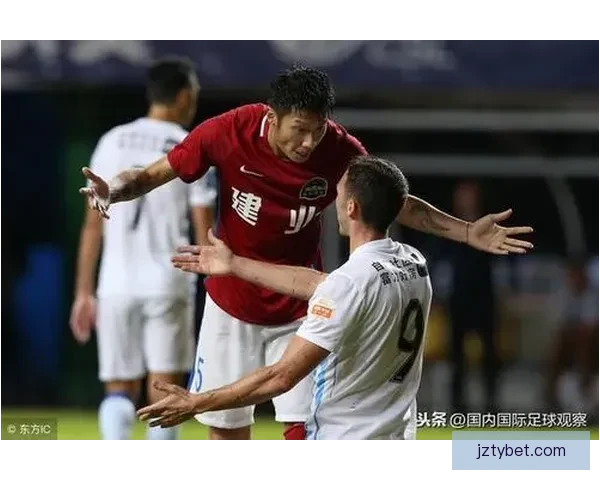 蓝狐近15轮仅取11分深陷降级区 保级对手少赛1场领先1分